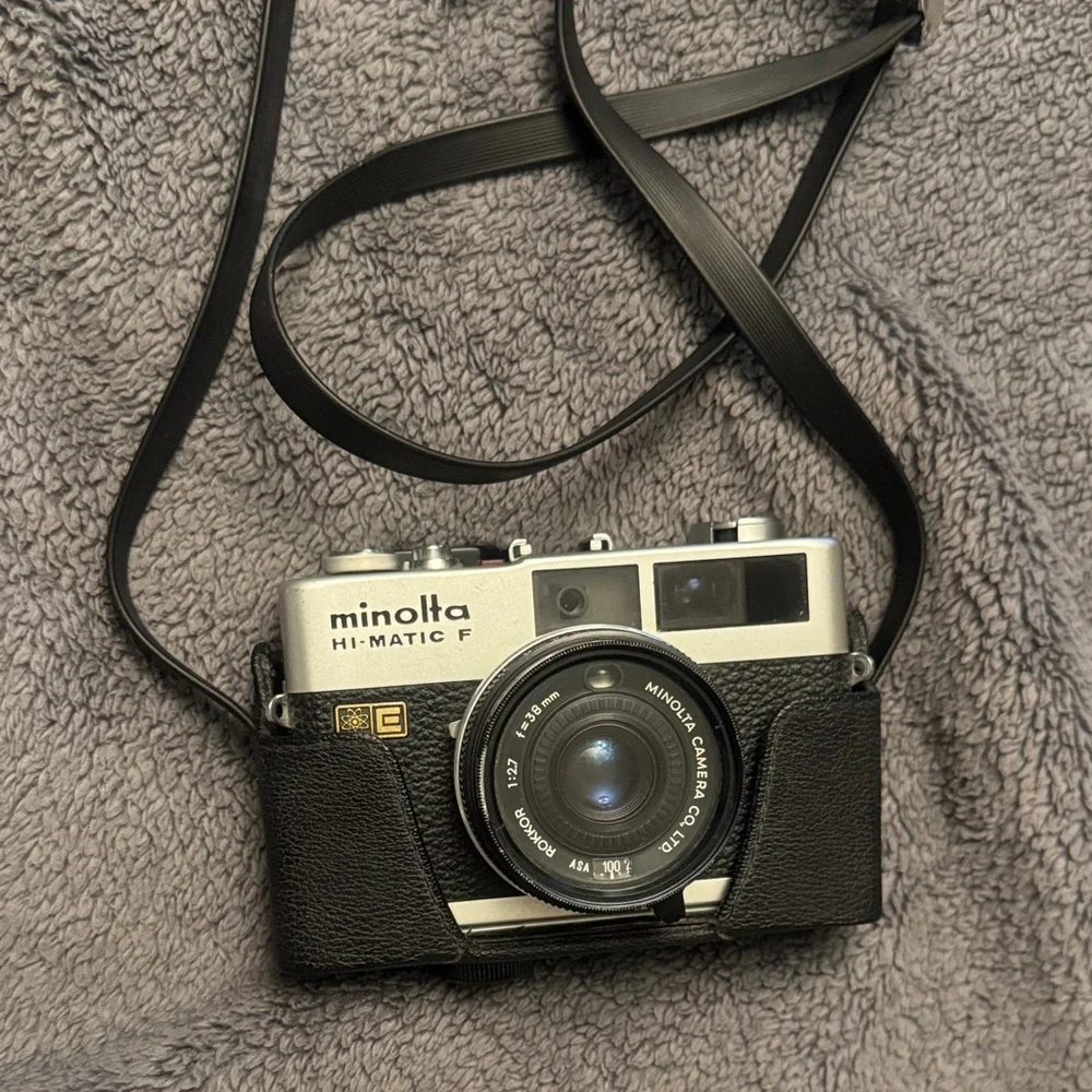 Minolta Hi-Matic Film Camera
